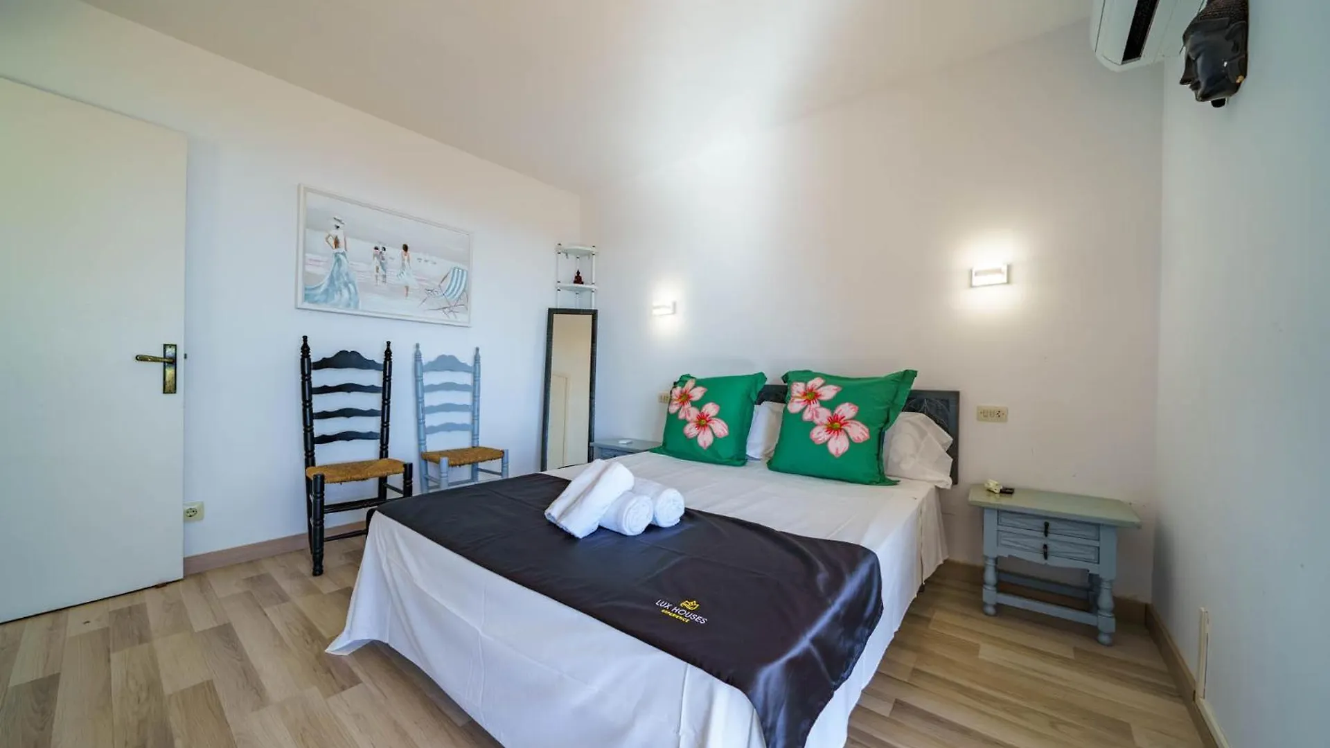 Sea Breeze Lux House - Private Pool & Aircon Villa Tossa de Mar Holiday home