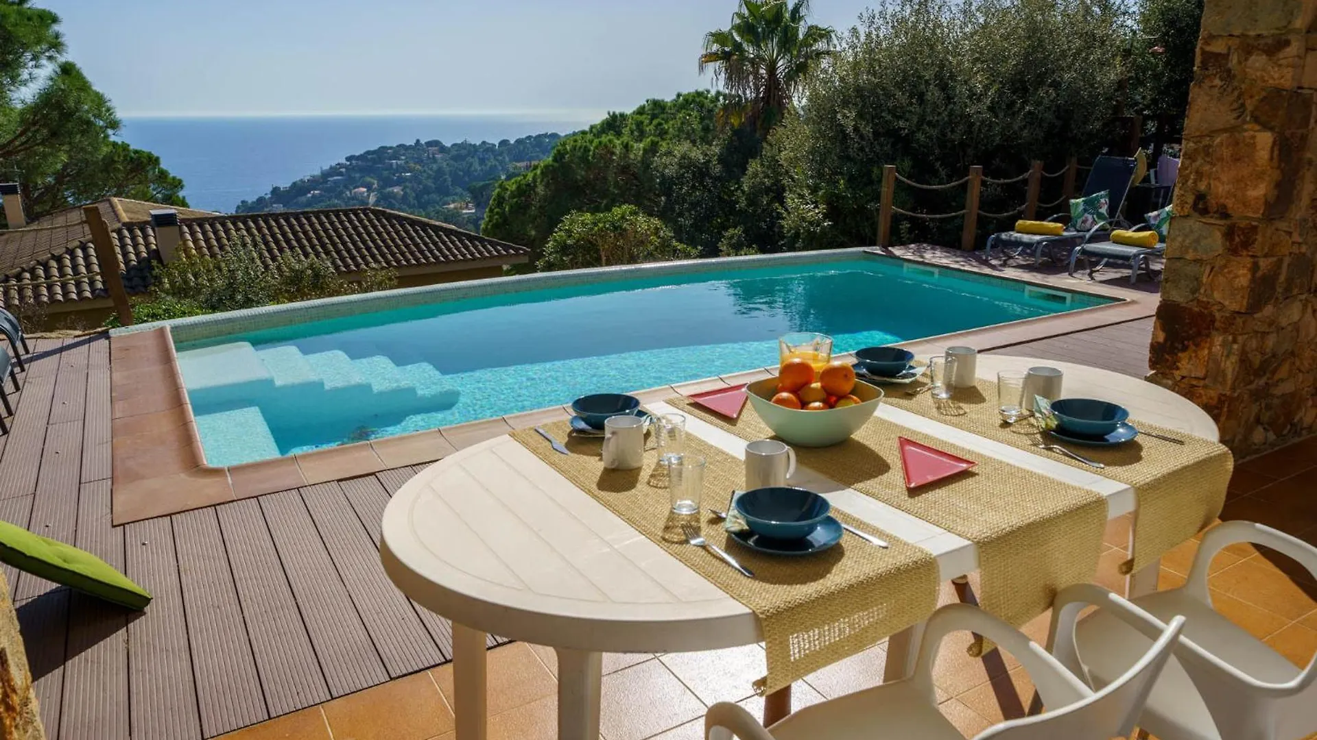 Casa vacanze Villa Sea Breeze Lux House - Private Pool & Aircon Tossa de Mar