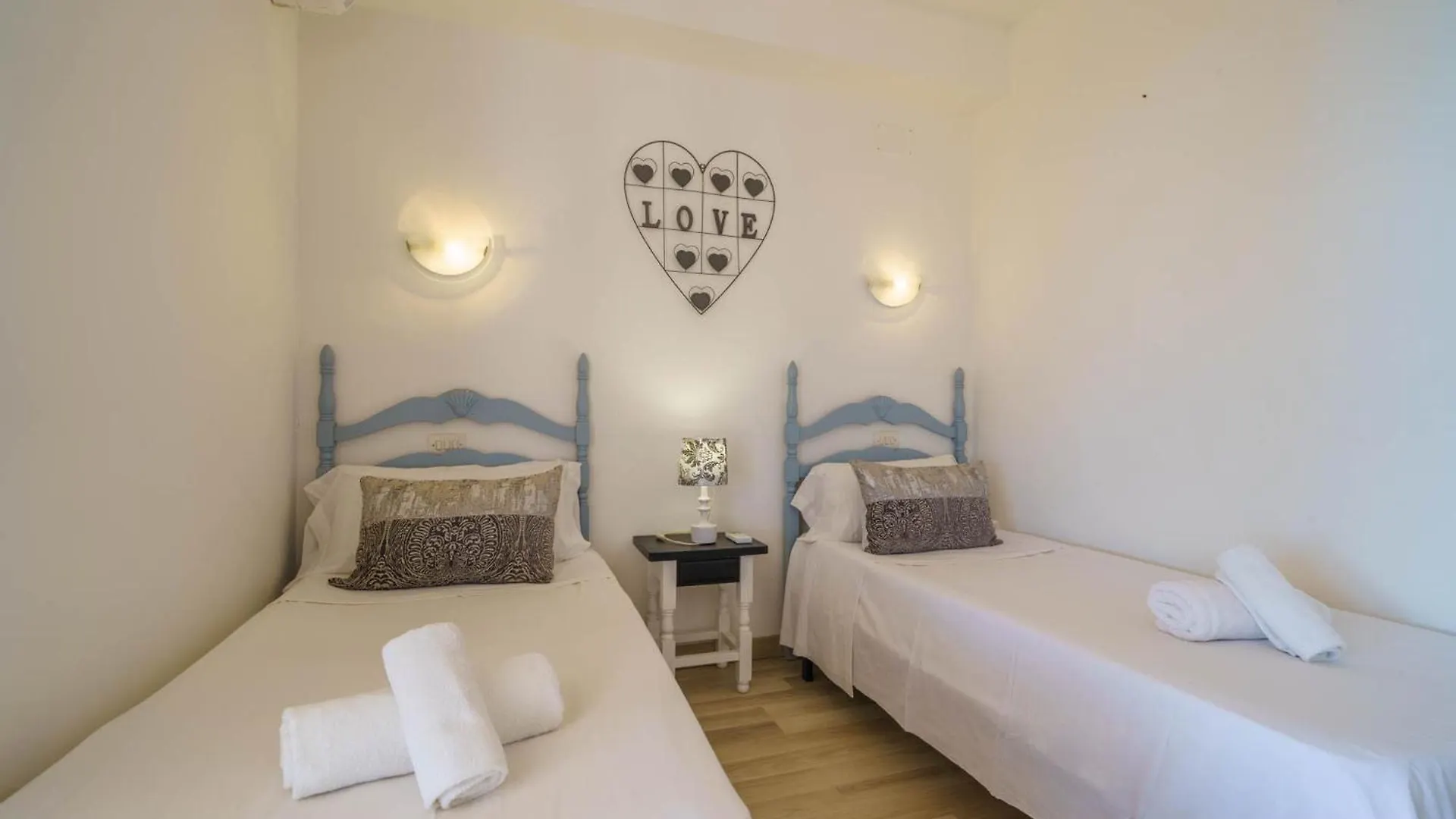 Sea Breeze Lux House - Private Pool & Aircon Villa Tossa de Mar