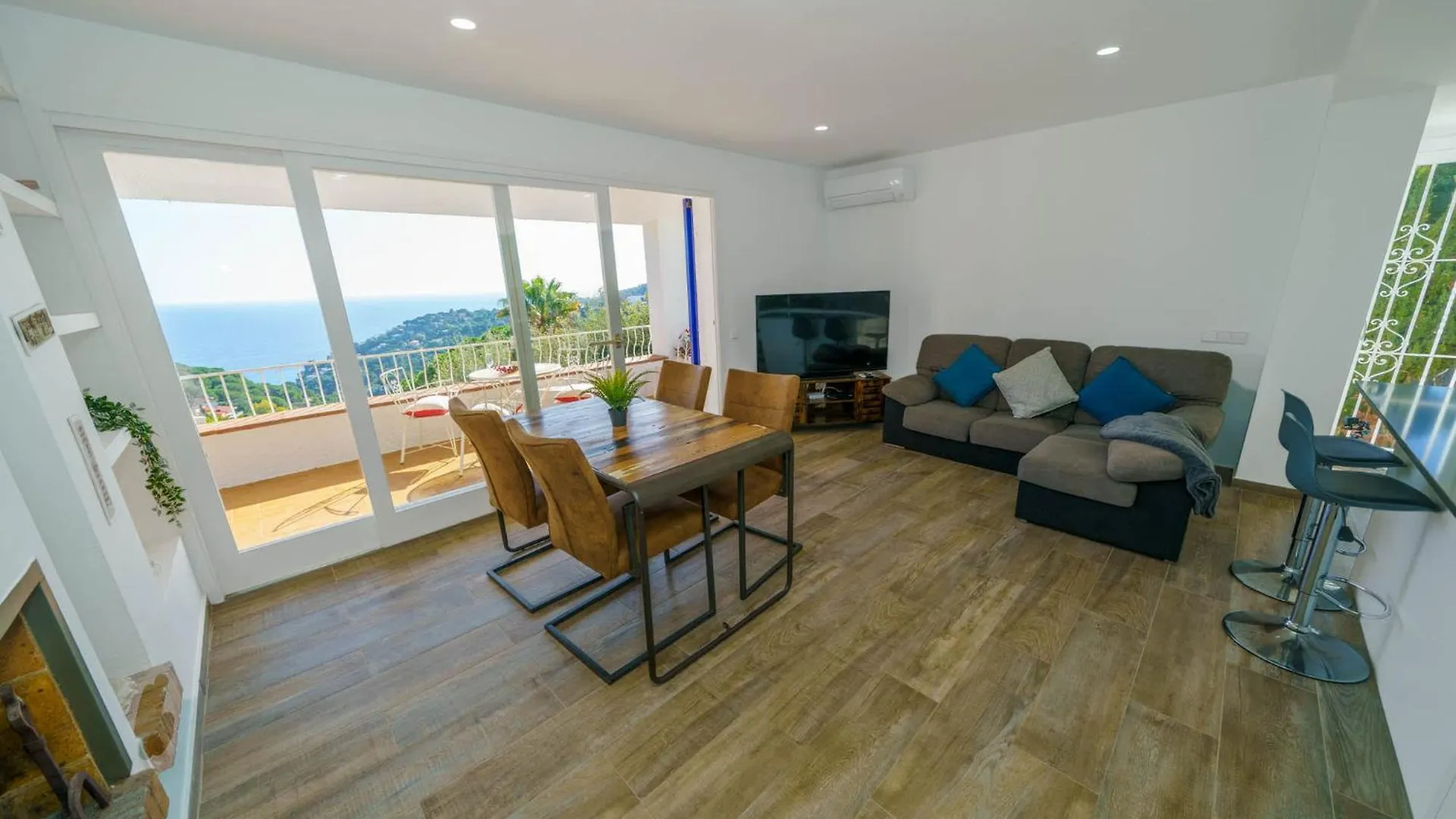 Sea Breeze Lux House - Private Pool & Aircon Villa Tossa de Mar Spain