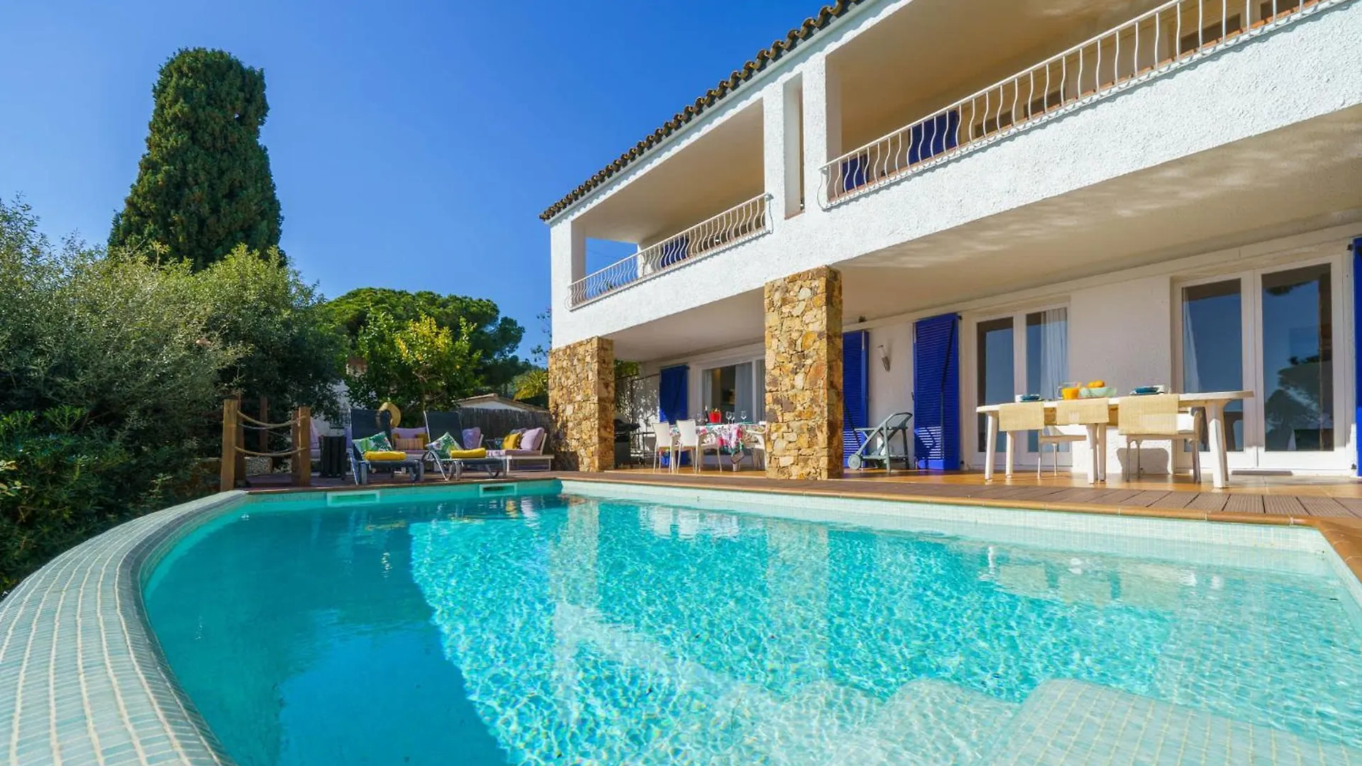 Sea Breeze Lux House - Private Pool & Aircon Villa Tossa de Mar Holiday home