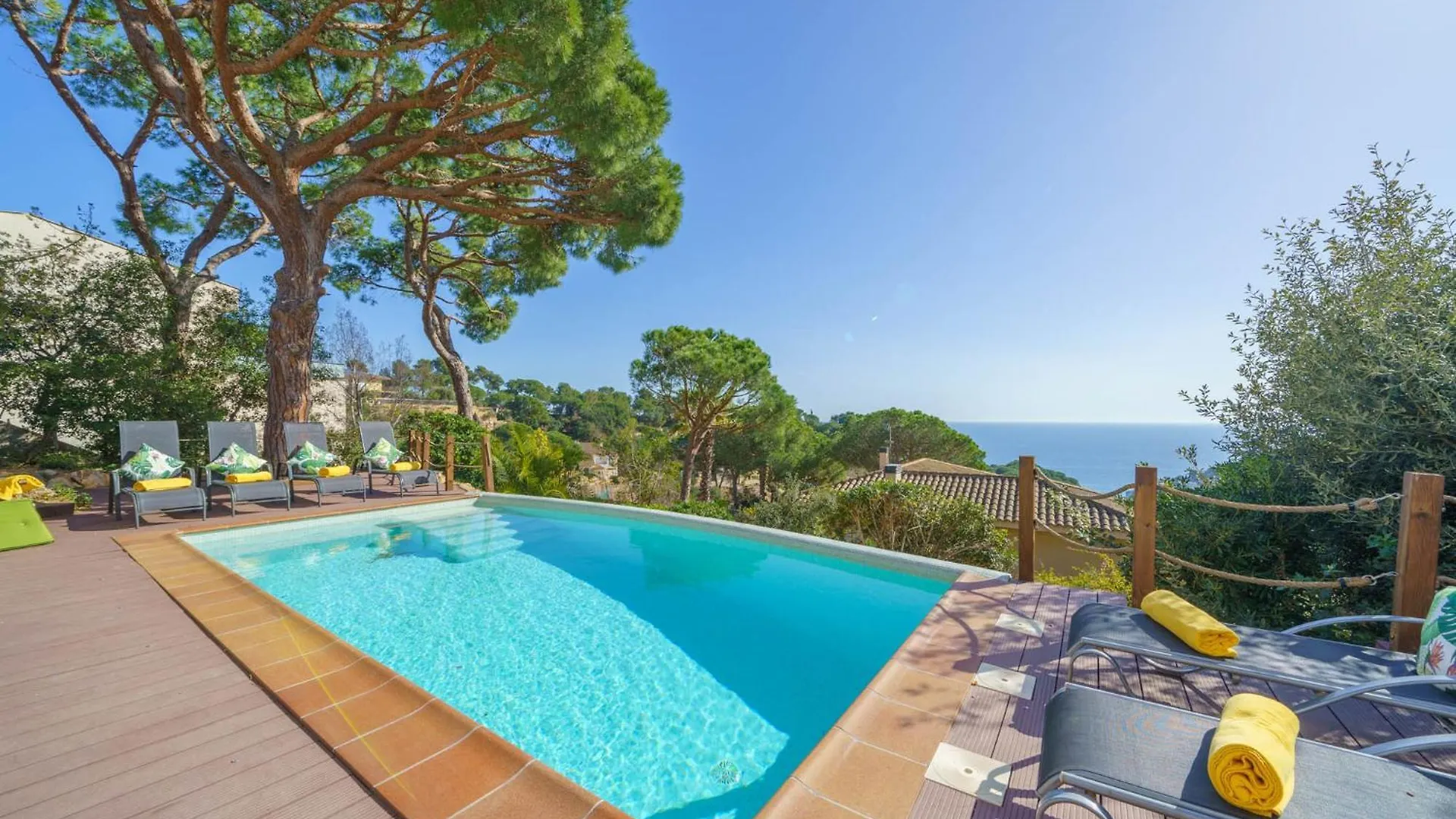 Holiday home Sea Breeze Lux House - Private Pool & Aircon Villa Tossa de Mar